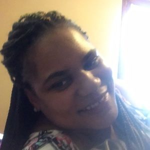 Meet your Posher, Rene